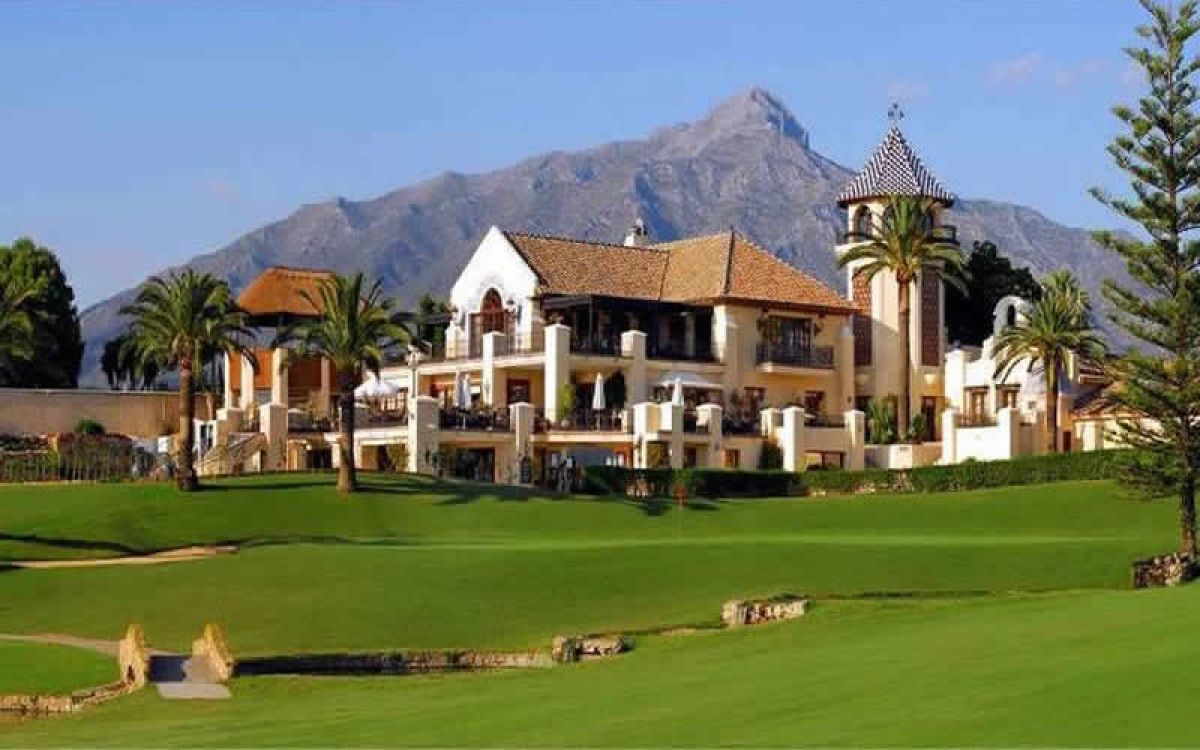 Los Naranjos Golf Club