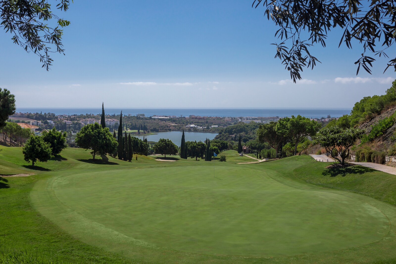 Golf course flamingos act nh anantara villa padierna 463